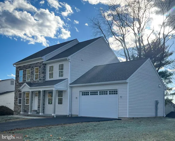 $579,900 | 144 Cricket Lane, Camp Hill, PA 17011