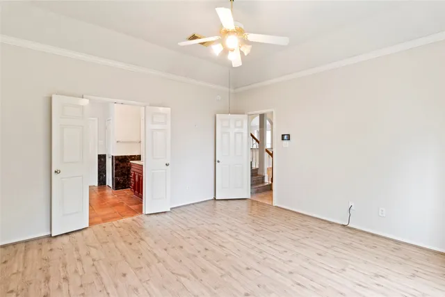 $2,300 | 1019 Norfolk Drive, Pearland, TX 77584