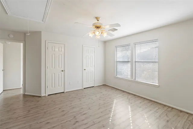 $2,300 | 1019 Norfolk Drive, Pearland, TX 77584