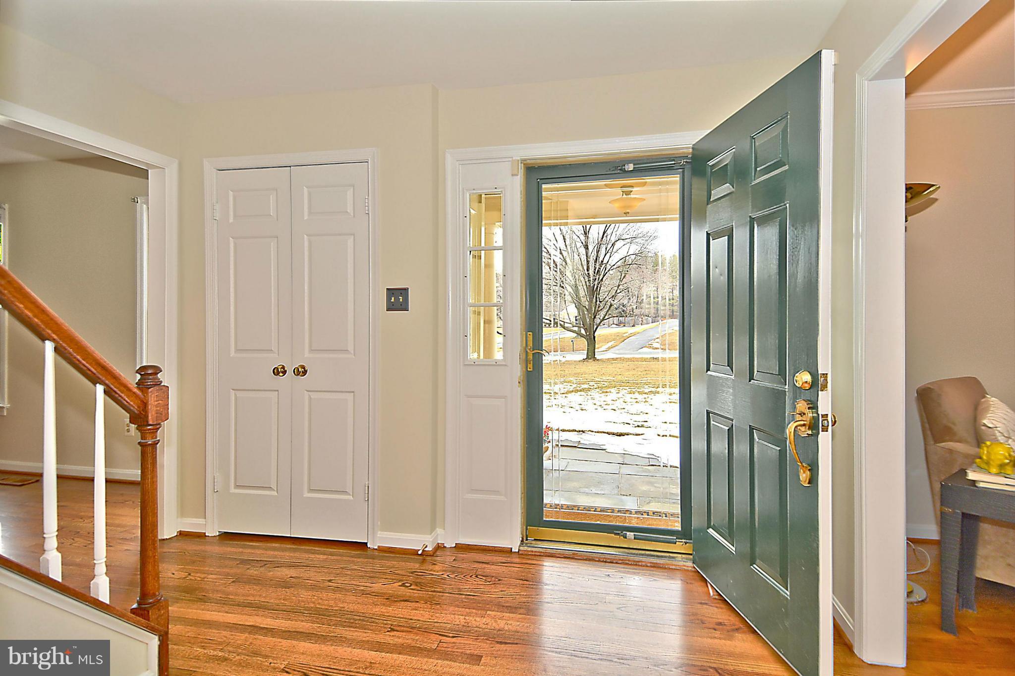 16810 Excaliber Way Sandy Spring, MD 20860 - Photo 4 of 30 Entrance foyer with hardwood floor