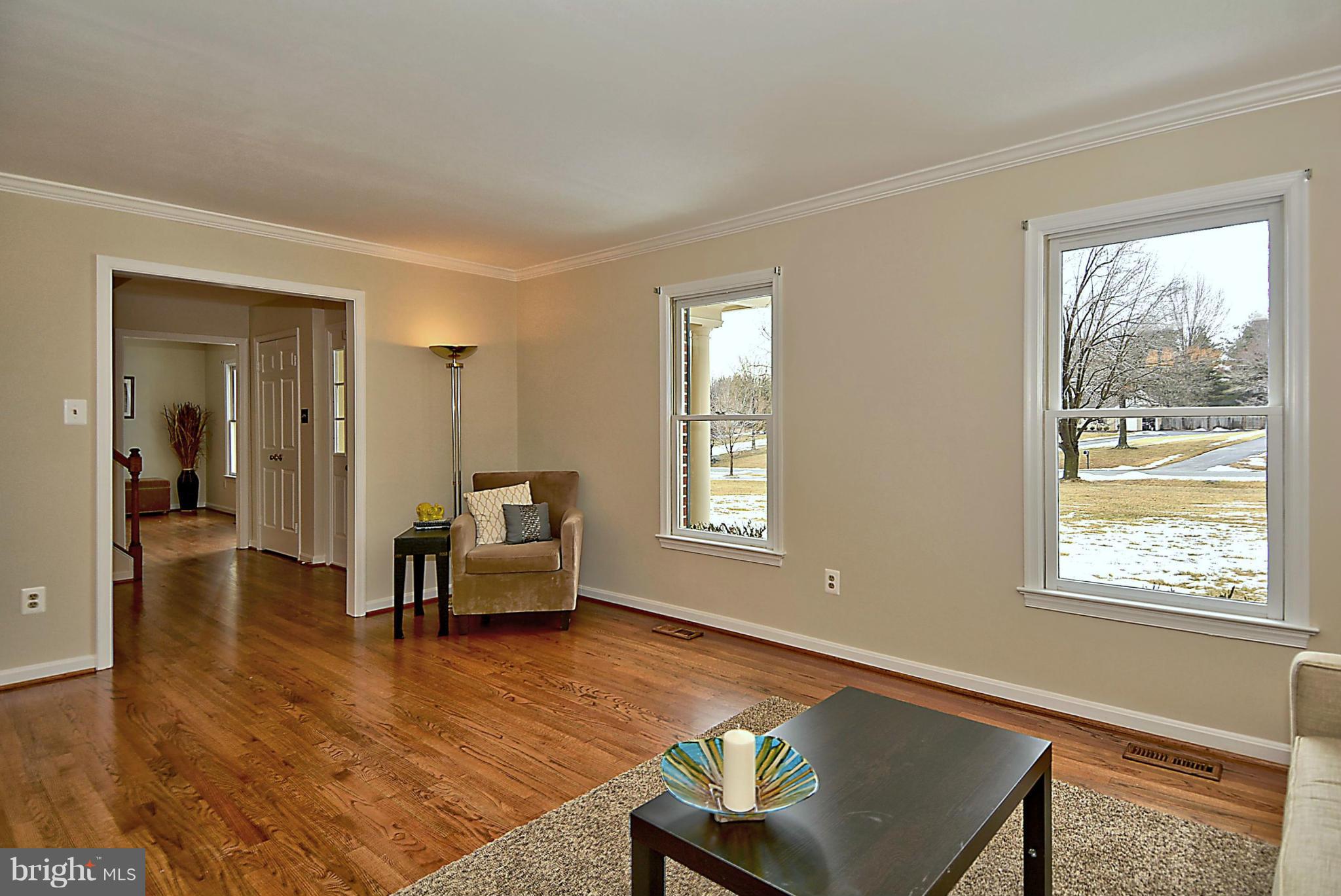 16810 Excaliber Way Sandy Spring, MD 20860 - Photo 7 of 30 Living Room