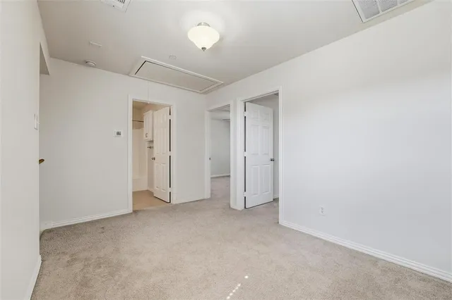 $2,000 | 575 South Virginia Hills Drive, Unit 403, McKinney, TX 75072