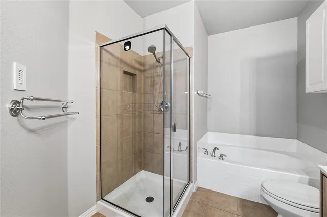 $2,000 | 575 South Virginia Hills Drive, Unit 403, McKinney, TX 75072