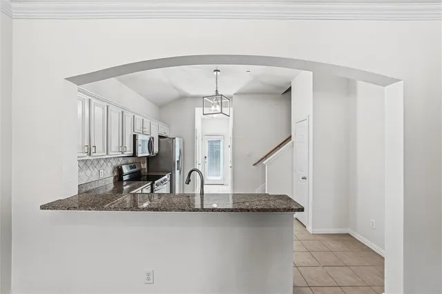 $2,000 | 575 South Virginia Hills Drive, Unit 403, McKinney, TX 75072