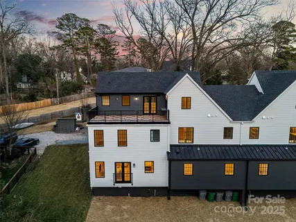 $1,469,000 | 1607 Tippah Park Court, Charlotte, NC 28205