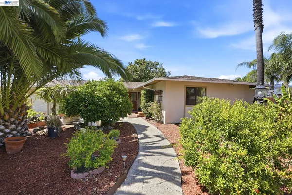 $999,950 | 893 Bel Marin Keys Boulevard, Novato, CA 94949