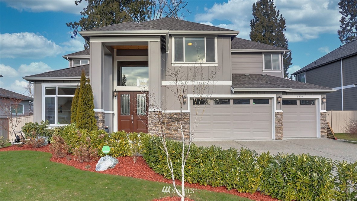 5610 Northeast 2nd Court Renton, WA 98059 - Photo 1 of 29