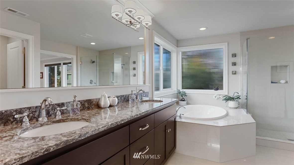 5610 Northeast 2nd Court Renton, WA 98059 - Photo 18 of 29