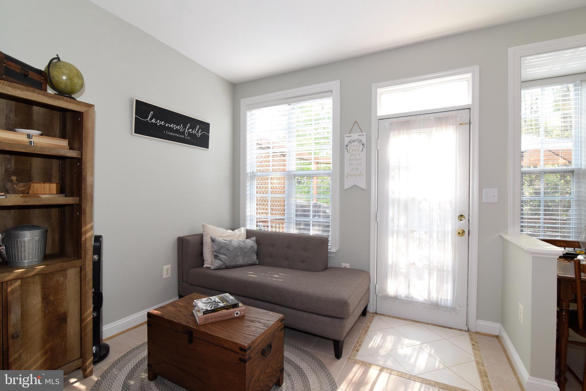 667 Springhouse Square Southeast Leesburg, VA 20175 - Photo 19 of 39 Gallery Image 19