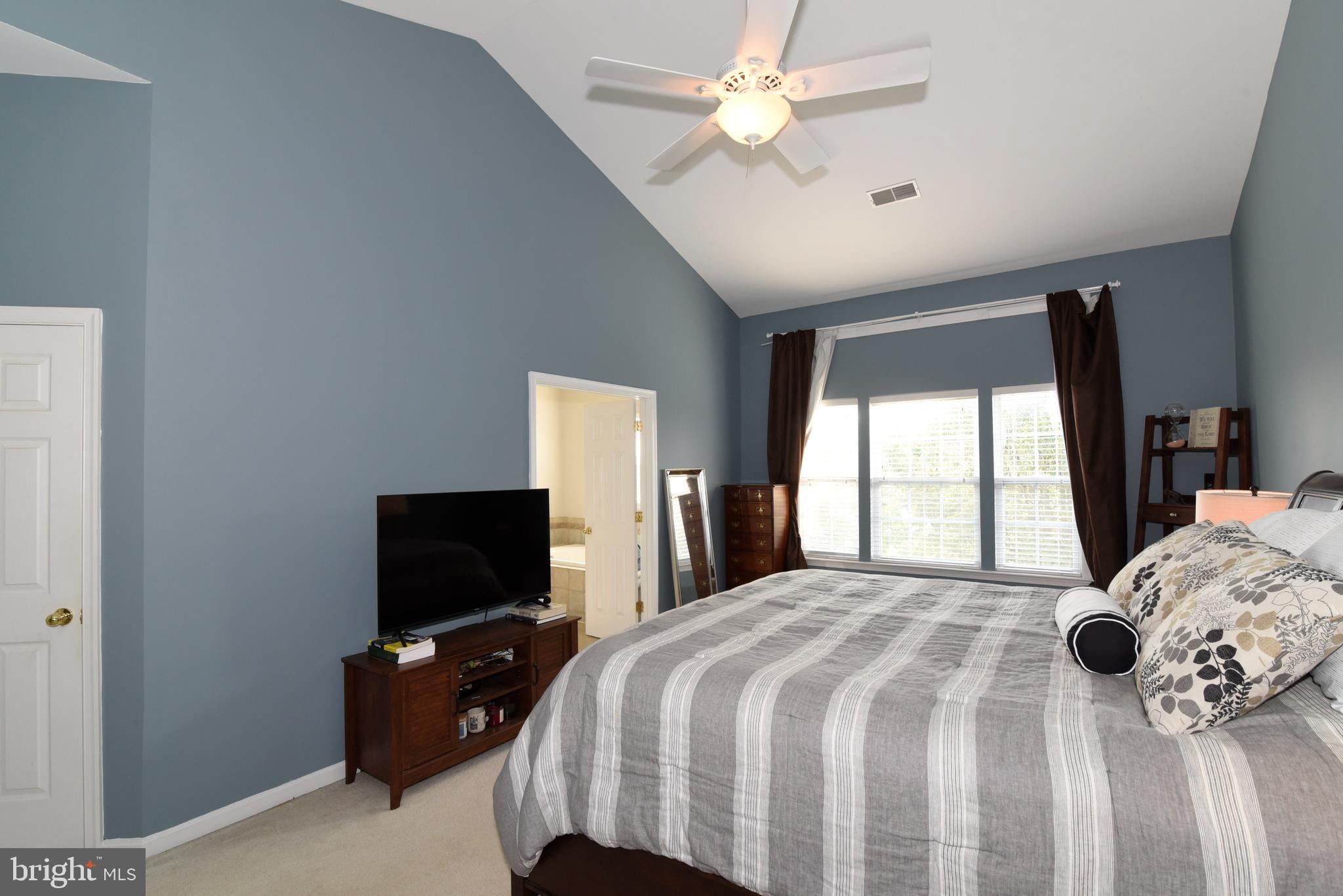 667 Springhouse Square Southeast Leesburg, VA 20175 - Photo 24 of 39 Gallery Image 24