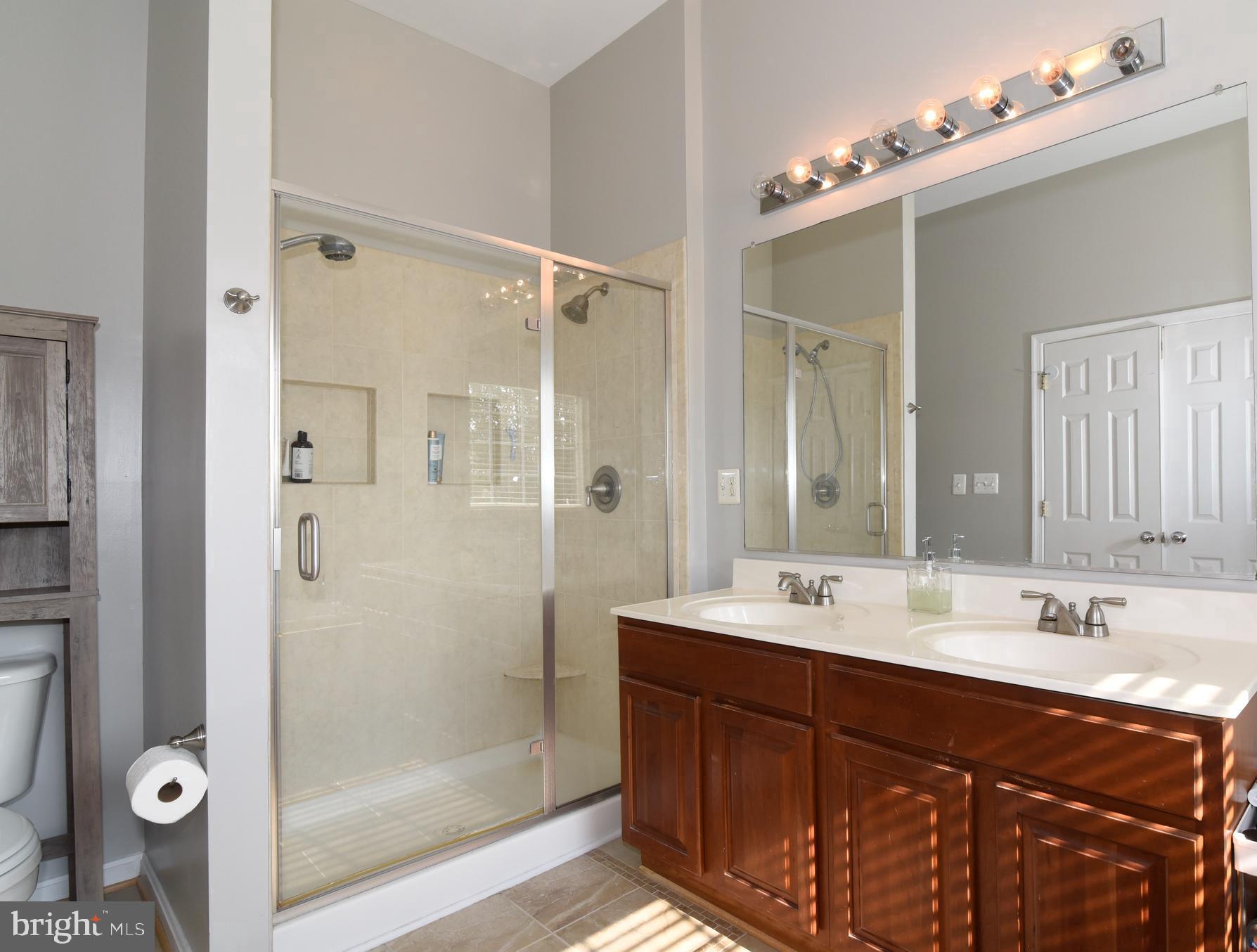 667 Springhouse Square Southeast Leesburg, VA 20175 - Photo 27 of 39 Gallery Image 27