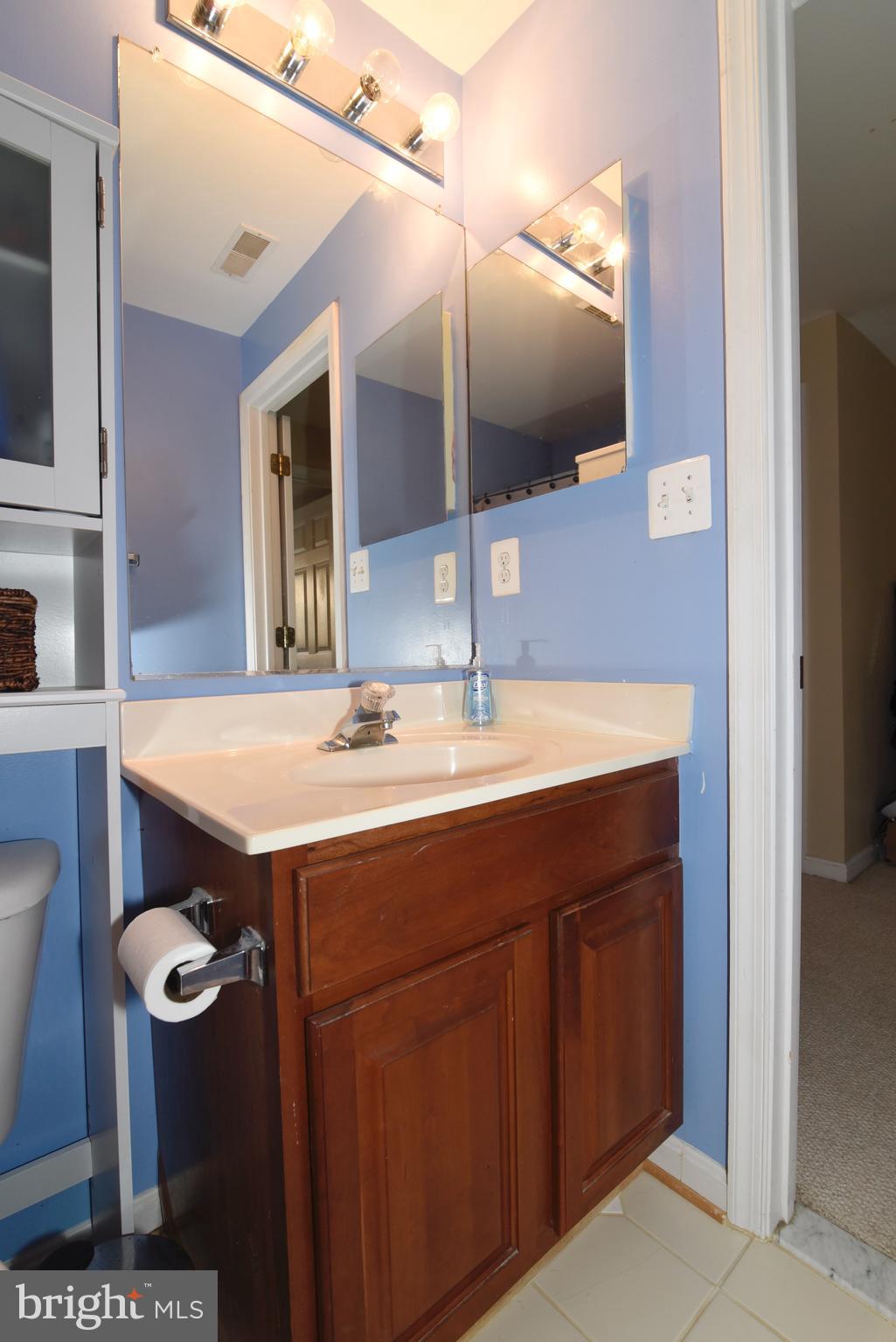 667 Springhouse Square Southeast Leesburg, VA 20175 - Photo 36 of 39 Gallery Image 36