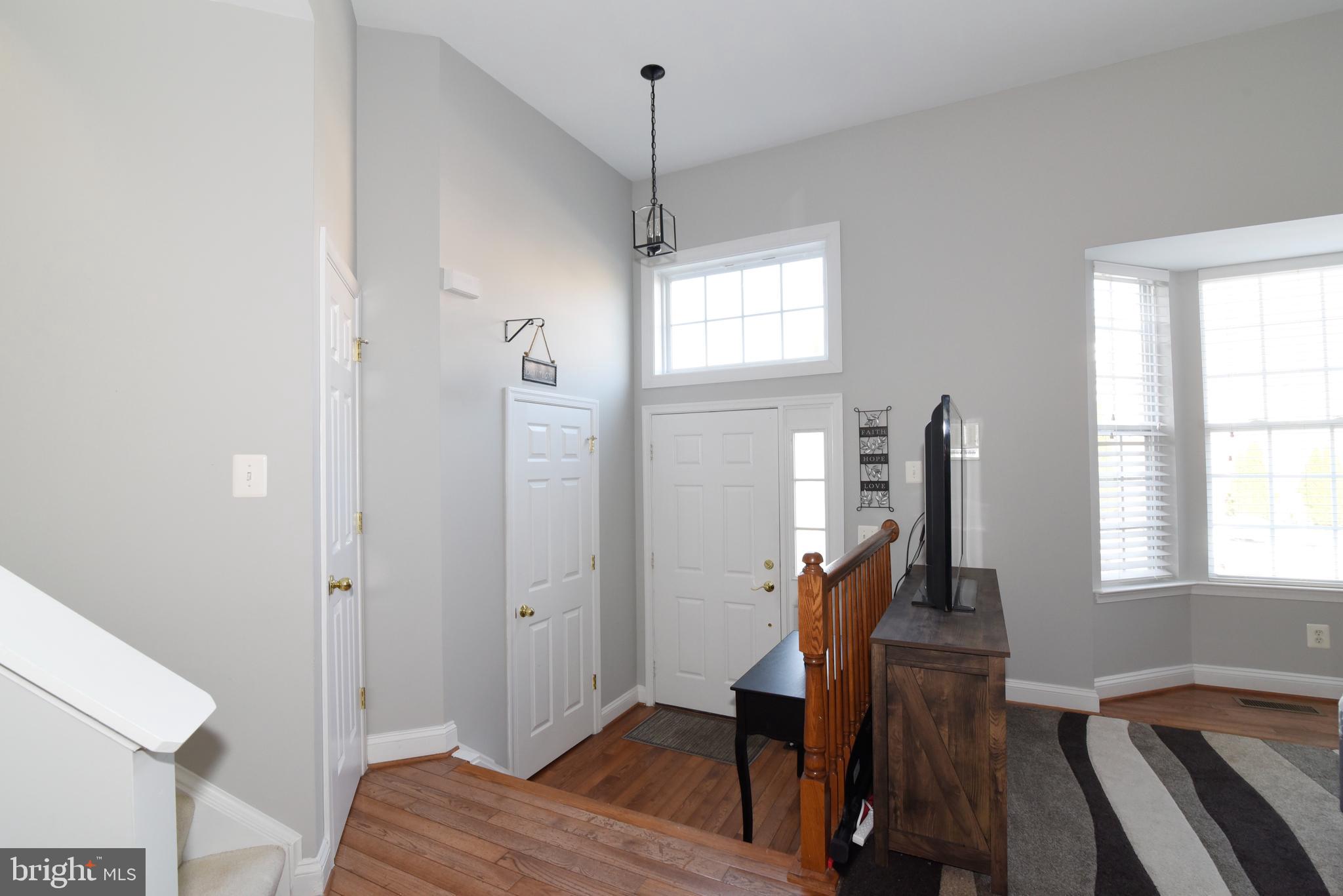 667 Springhouse Square Southeast Leesburg, VA 20175 - Photo 9 of 39 Gallery Image 9