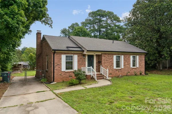 $295,000 | 550 Englewood Street Northeast, Concord, NC 28025