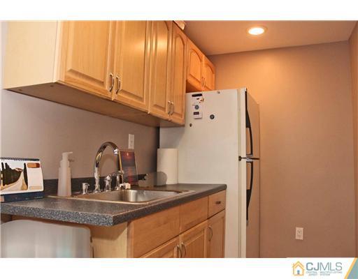 27 Nottingham Road Edison, NJ 08820 - Photo 22 of 22