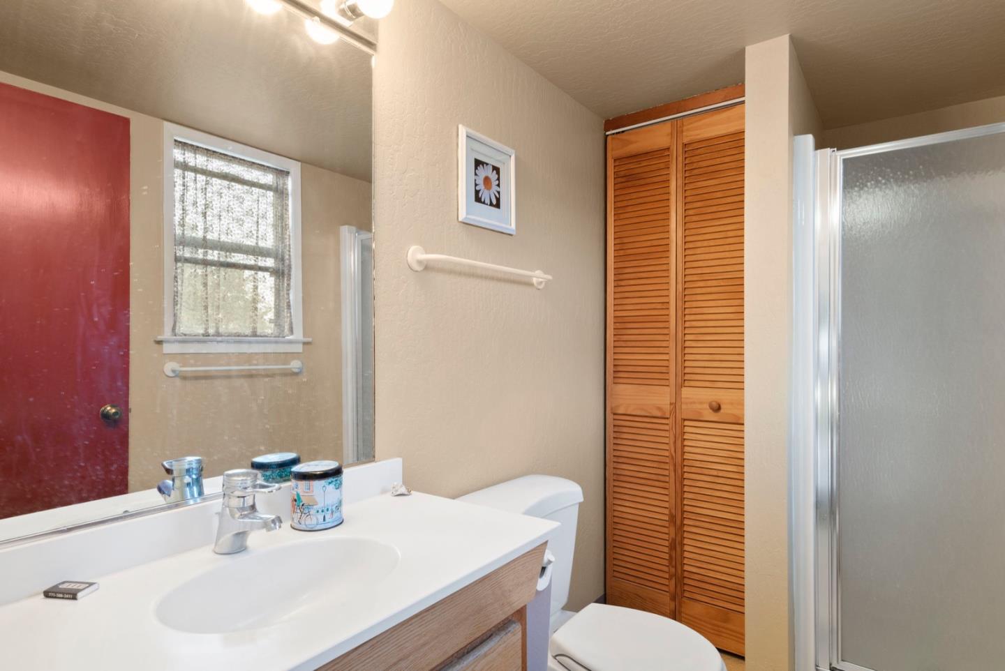 195 Raptor Road Watsonville, CA 95076 - Photo 43 of 63 a bathroom with a sink toilet and shower