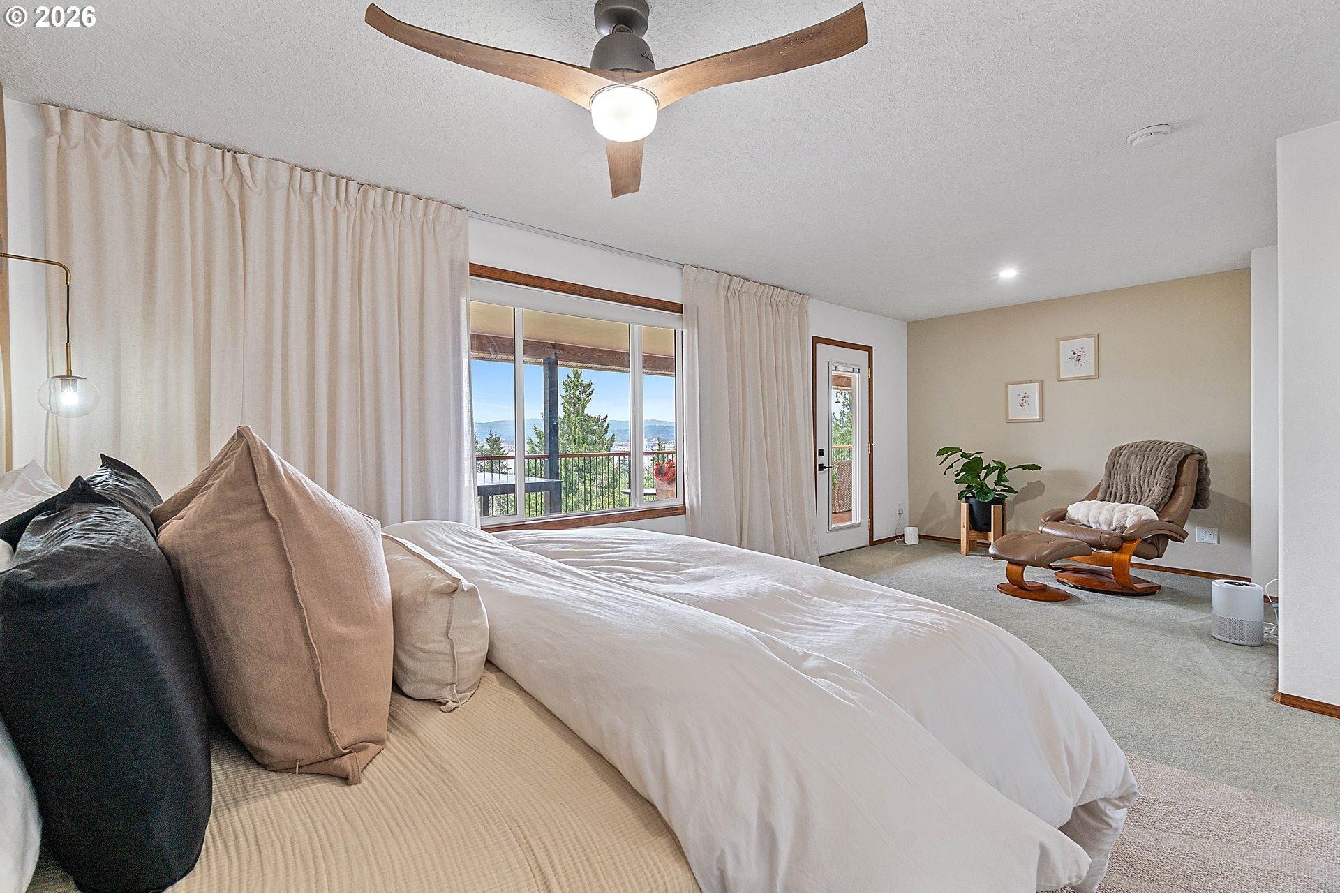 29260 Harbor View Rainier, OR 97048 - Photo 21 of 48 Bedroom, Primary