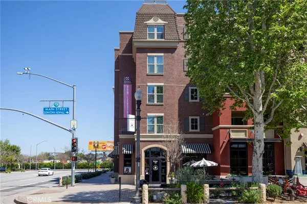 $1,189,900 | 24589 Lola Lane, Newhall, CA 91321