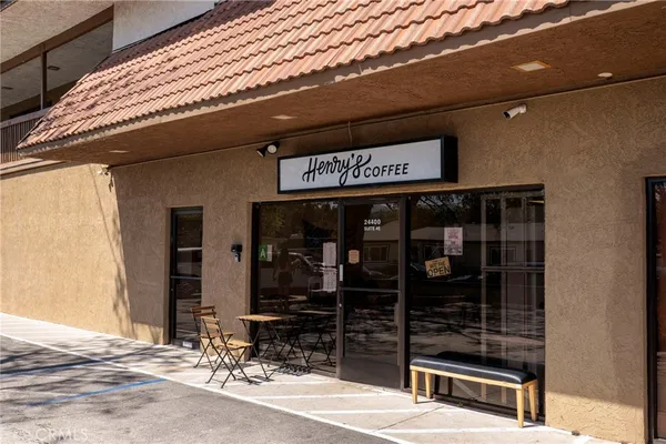 $1,189,900 | 24589 Lola Lane, Newhall, CA 91321