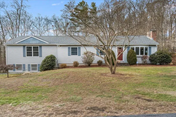 $675,000 | 21 Berry Road, Derry, NH 03038