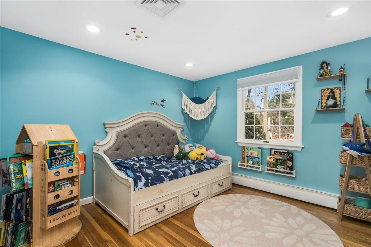 21 Berry Road Derry, NH 03038 - Photo 15 of 52