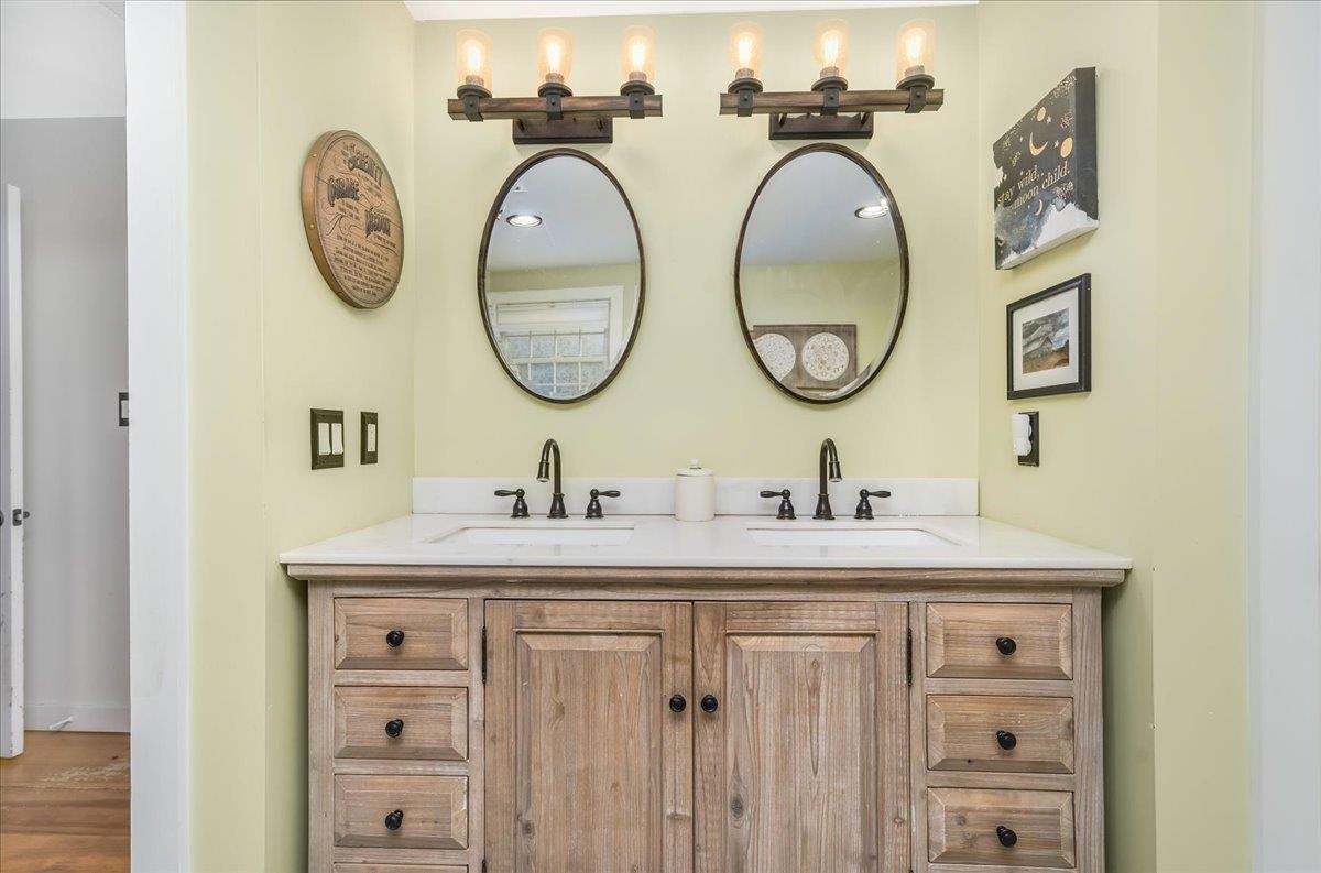 21 Berry Road Derry, NH 03038 - Photo 29 of 52