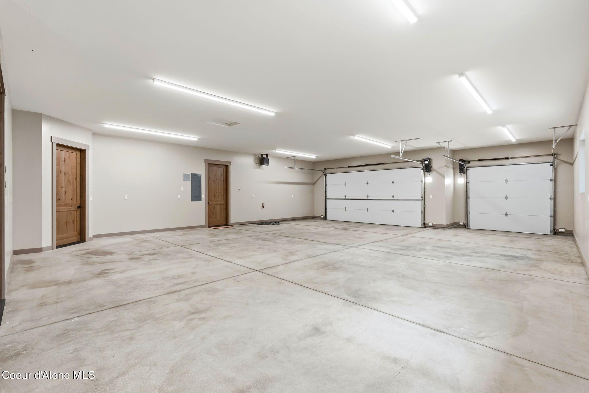1520 Wrenco Loop Sandpoint, ID 83864 - Photo 28 of 37 Garage - Interior 1