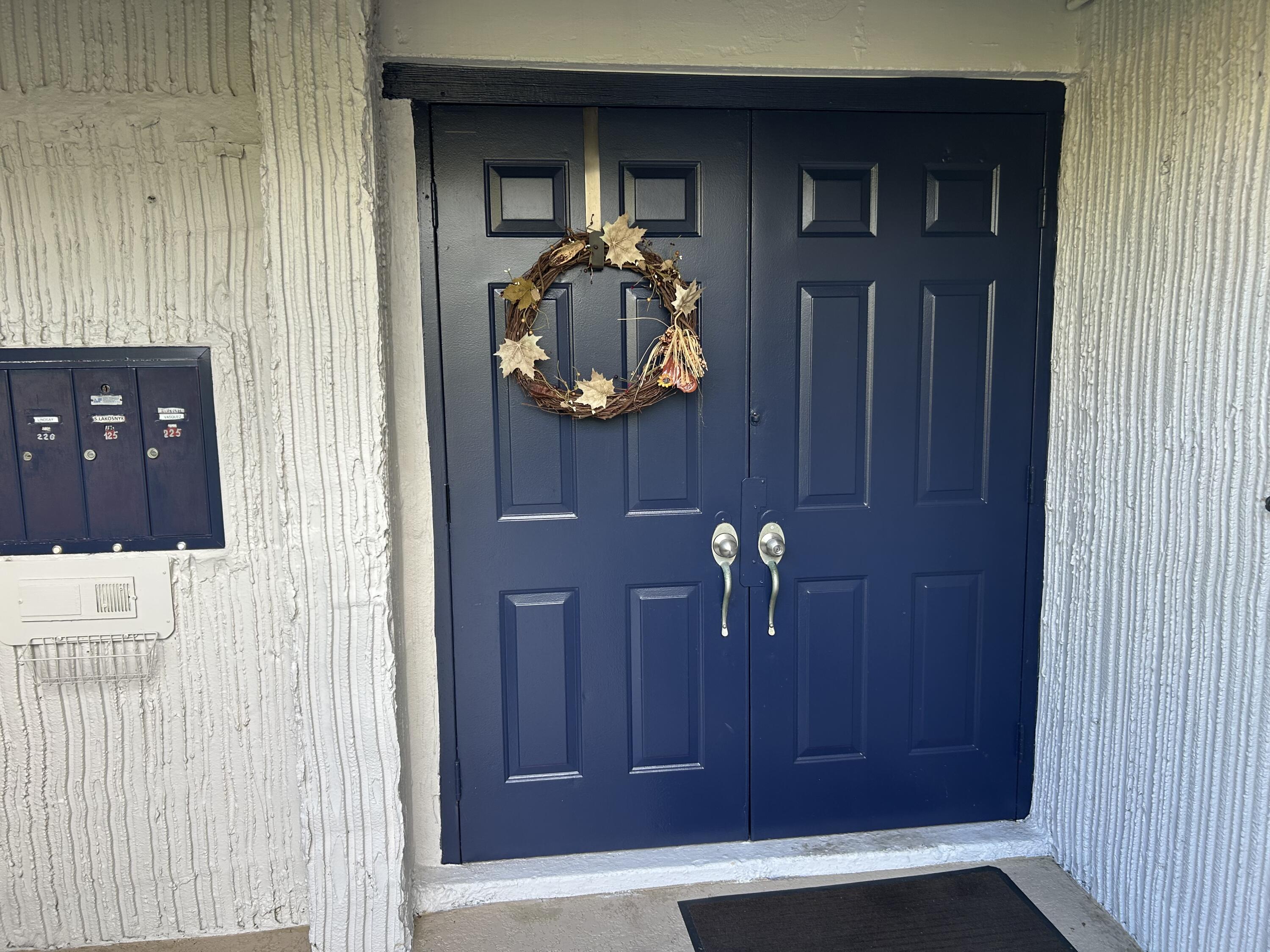 6514 Spring Bottom Way, Unit 125 Boca Raton, FL 33433 - Photo 21 of 27 Building Entry