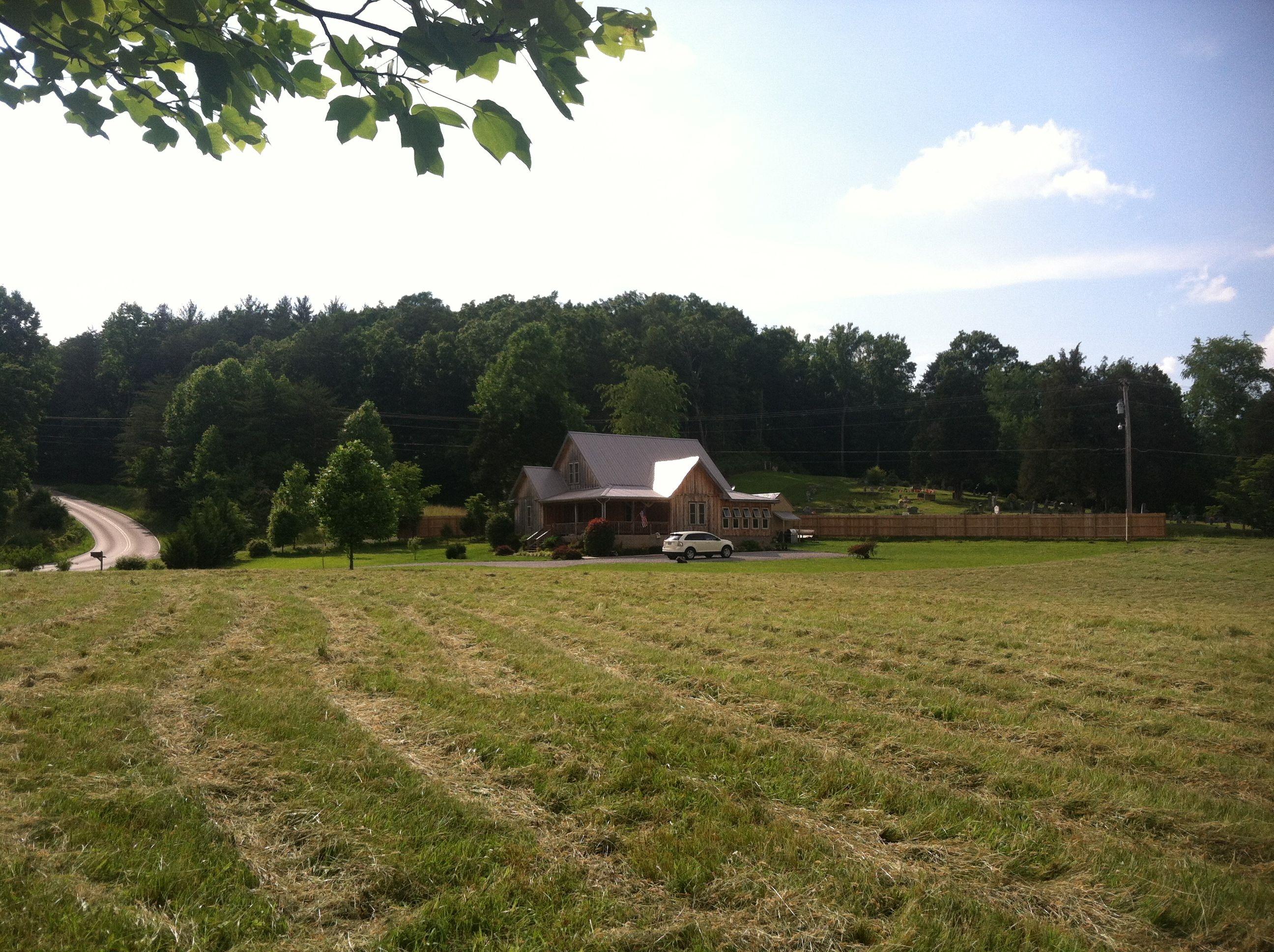 152 West Creston Road Crossville, TN 38571 - Photo 1 of 25 3 Side from field