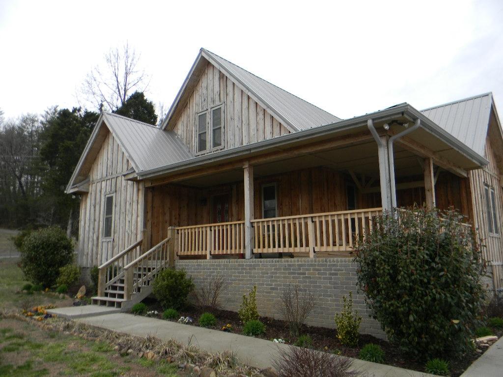 152 West Creston Road Crossville, TN 38571 - Photo 2 of 25 1 Primary