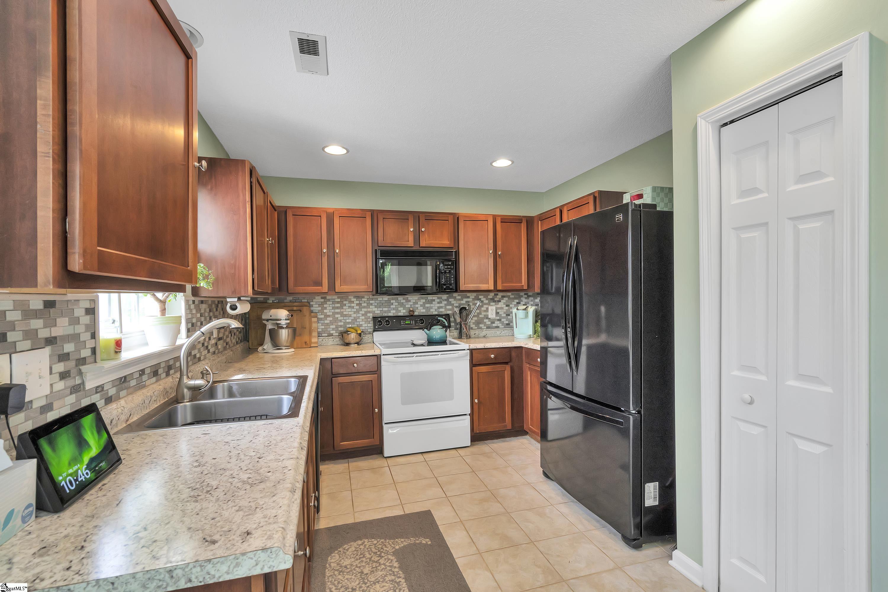 5 Brookhaven Way Simpsonville, SC 29681 - Photo 6 of 20 Gallery Image 6
