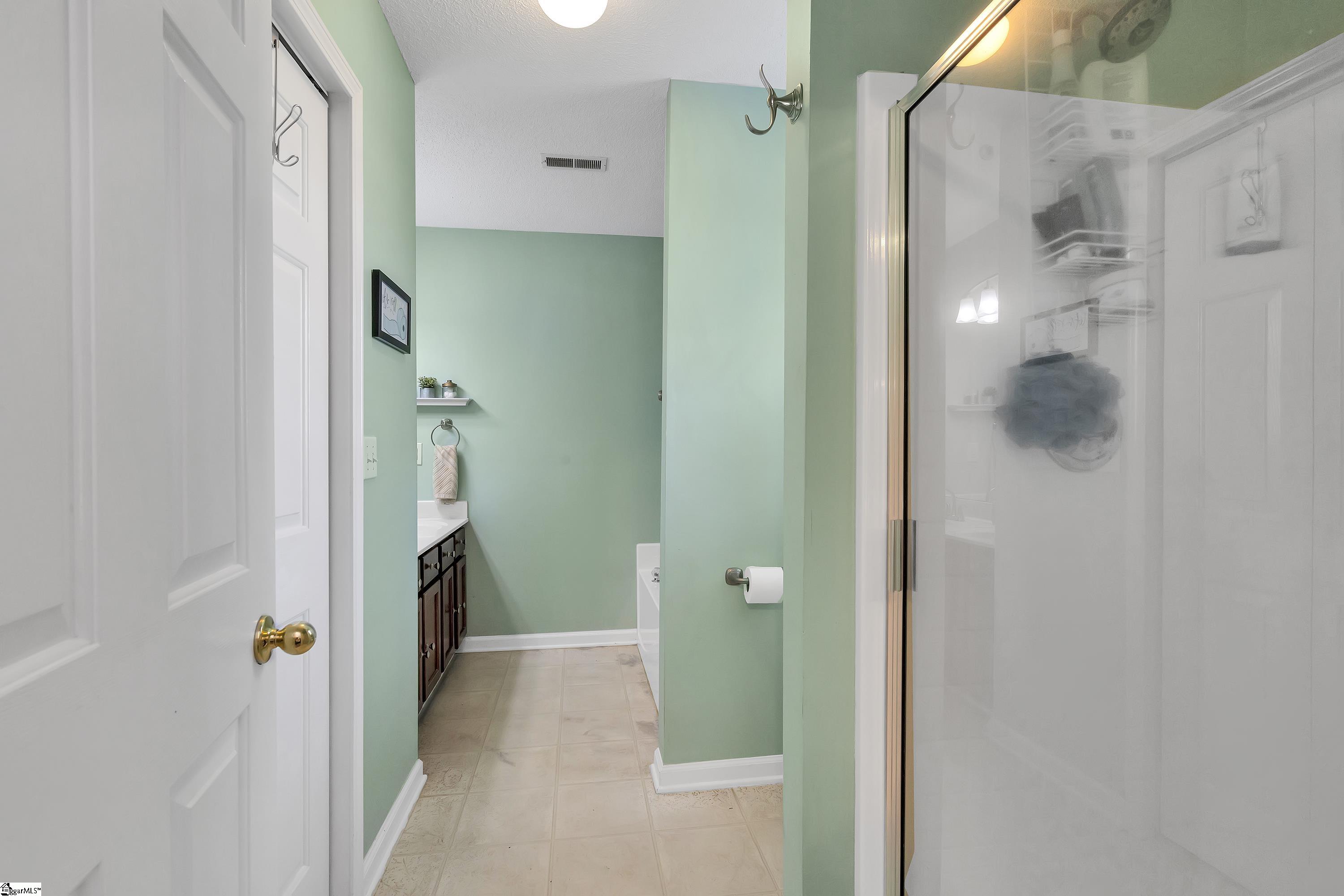 5 Brookhaven Way Simpsonville, SC 29681 - Photo 8 of 20 Gallery Image 8