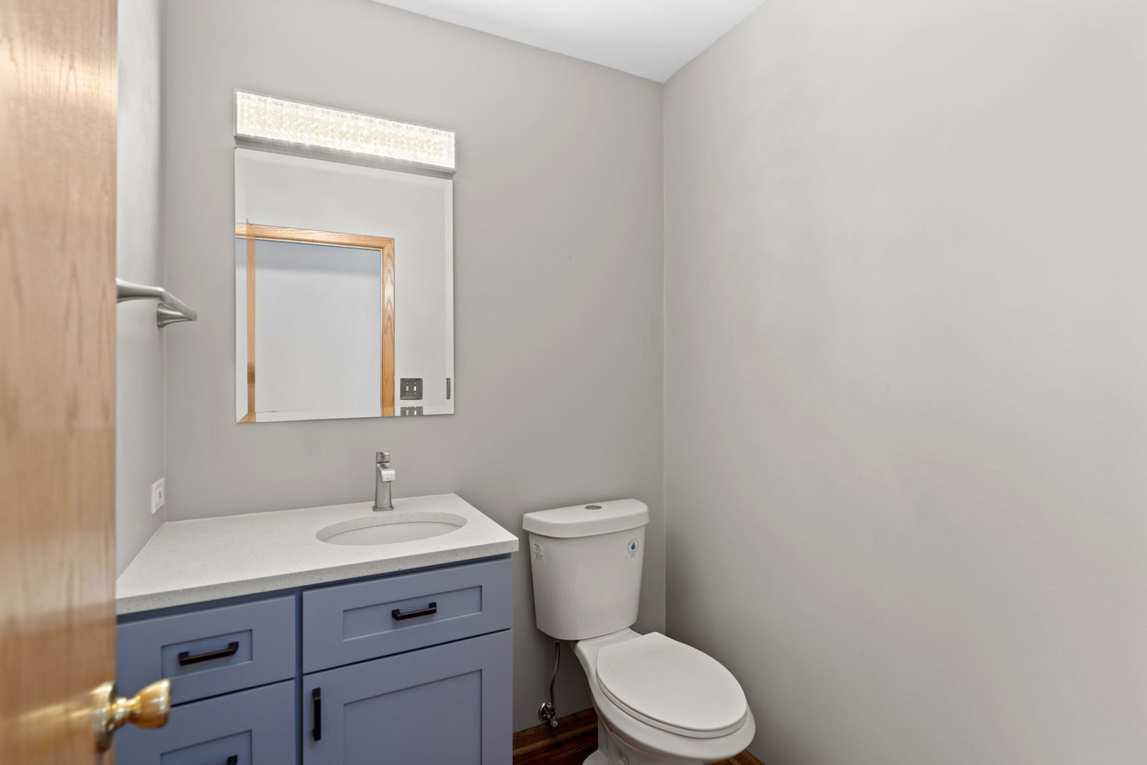 1136 10 Pin Lane Zion, IL 60099 - Photo 12 of 33
