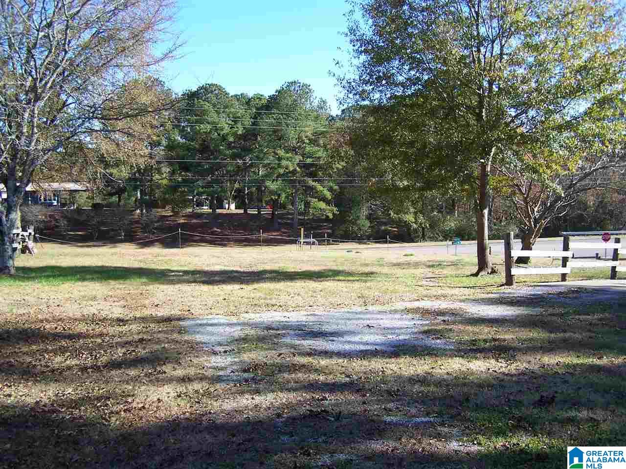 5262 Midwood Road Pinson, AL 35126 - Photo 12 of 38