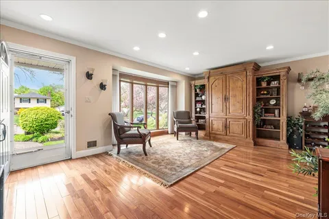 $839,000 | 1 Nita Street, East Northport, NY 11731