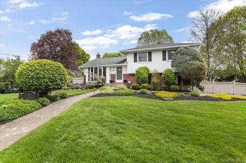 $839,000 | 1 Nita Street, East Northport, NY 11731