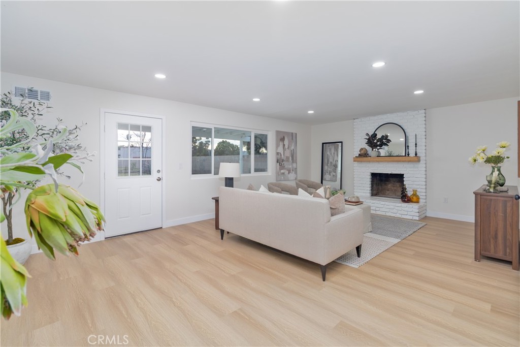 4166 Strong Street Riverside, CA 92501 - Photo 17 of 47