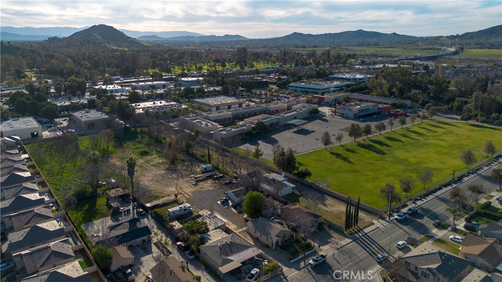 4166 Strong Street Riverside, CA 92501 - Photo 43 of 47