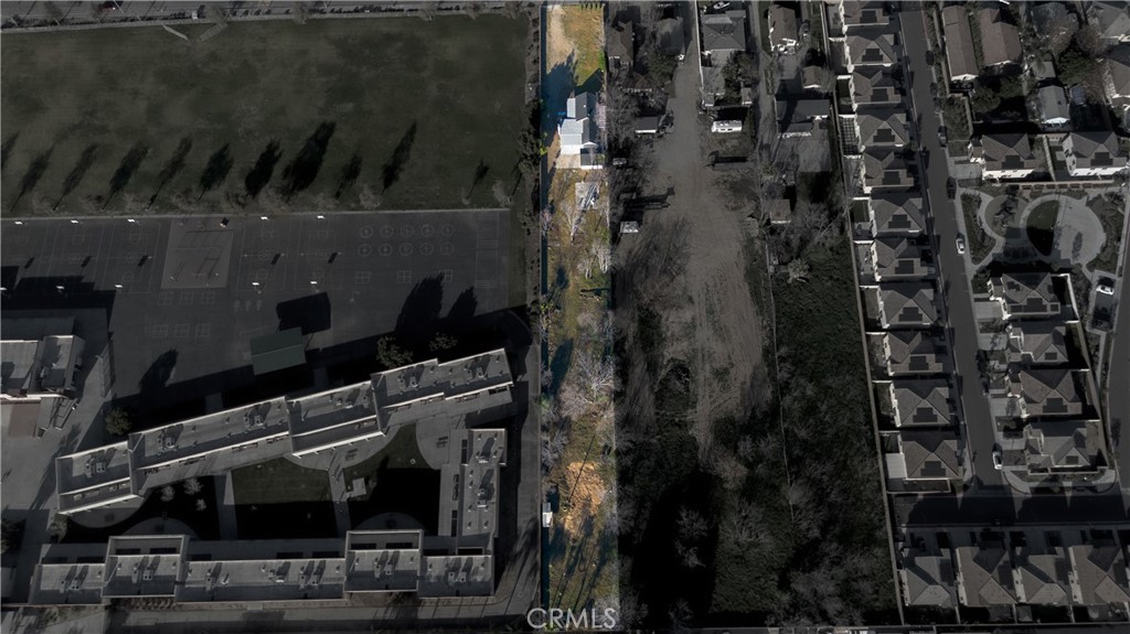 4166 Strong Street Riverside, CA 92501 - Photo 8 of 47