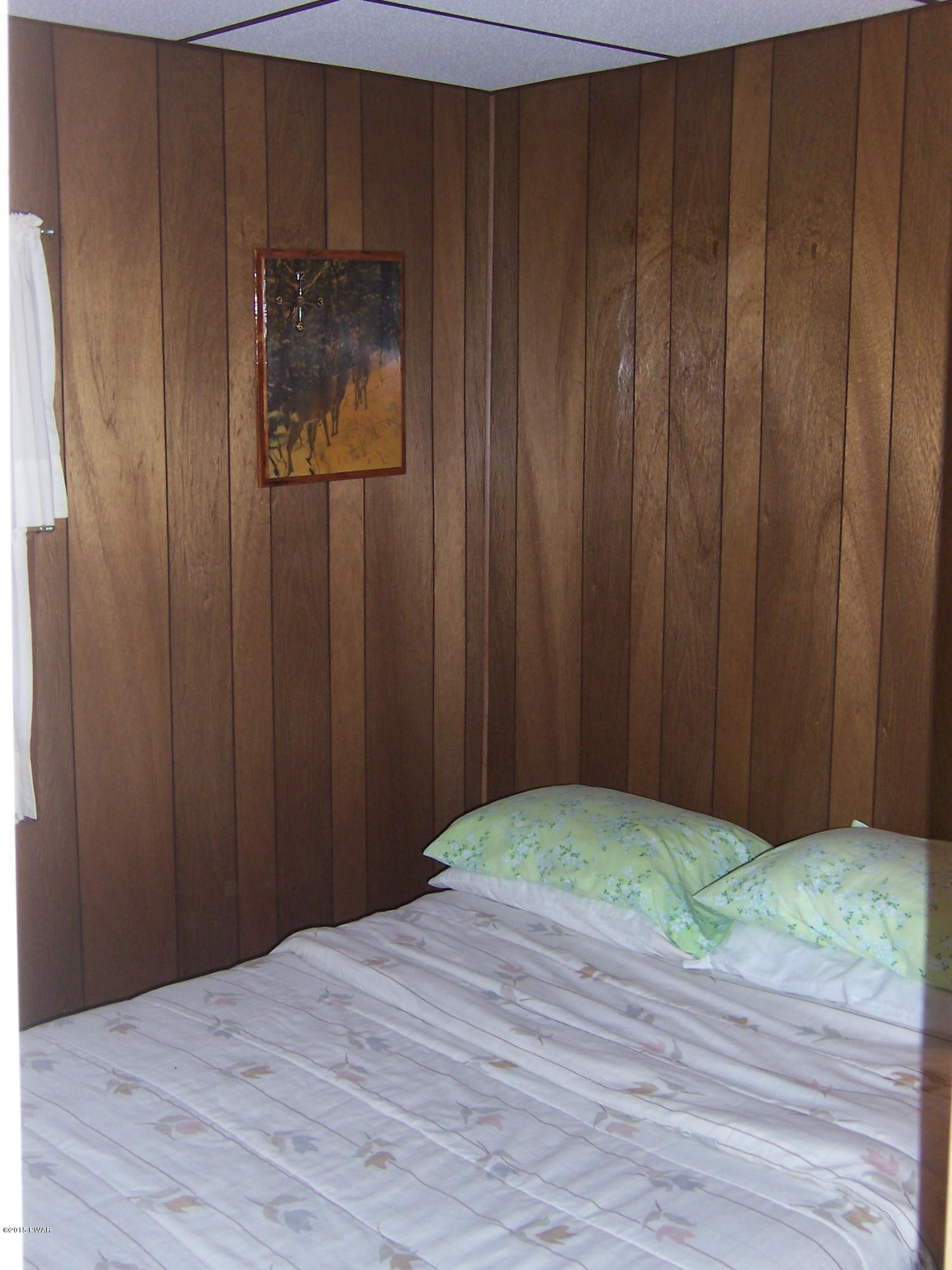 166 Ridgefield Point Road Greentown, PA 18426 - Photo 19 of 40