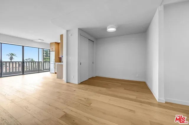 $725,000 | 999 North Doheny Drive, Unit 306, West Hollywood, CA 90069