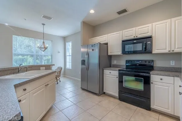 $2,875 | 7844 Clemson Street, Unit 5102, Naples, FL 34104