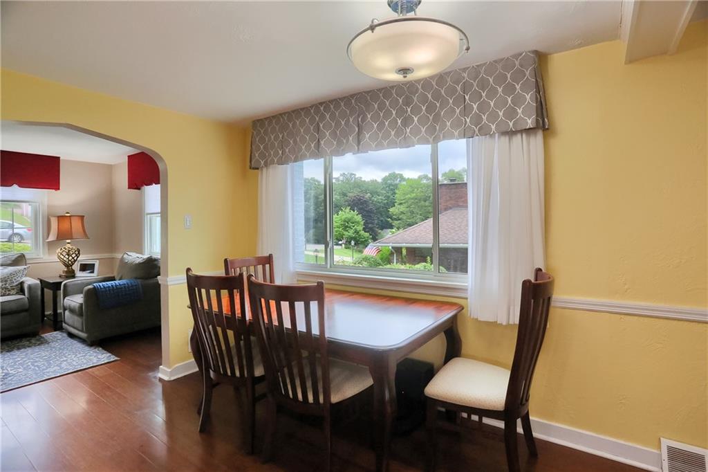 141 Ridge Avenue Pittsburgh, PA 15237 - Photo 12 of 39 Enjoy everyday meals in the eat in kitchen area with a large picture window.