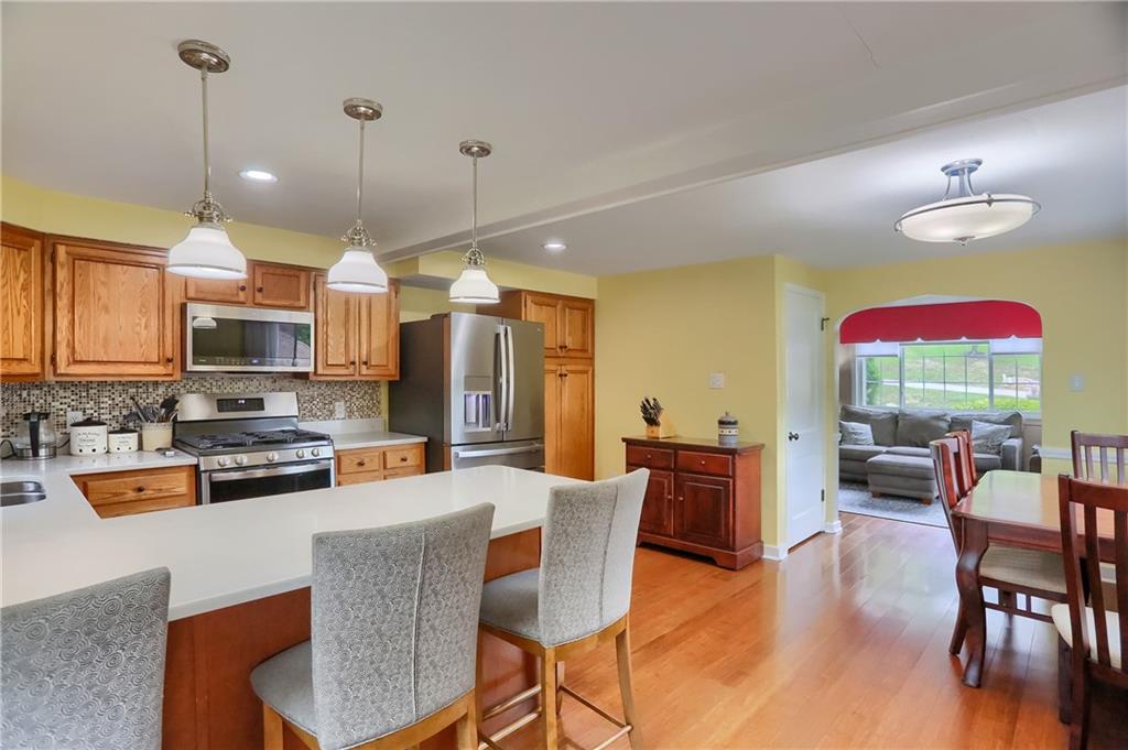 141 Ridge Avenue Pittsburgh, PA 15237 - Photo 15 of 39 A spacious counter provides for casual seating, illuminated with pendent lights.
