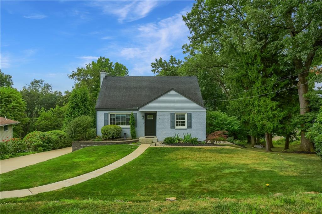 141 Ridge Avenue Pittsburgh, PA 15237 - Photo 4 of 39 Pristine curb appeal welcomes guests into this cozy home.