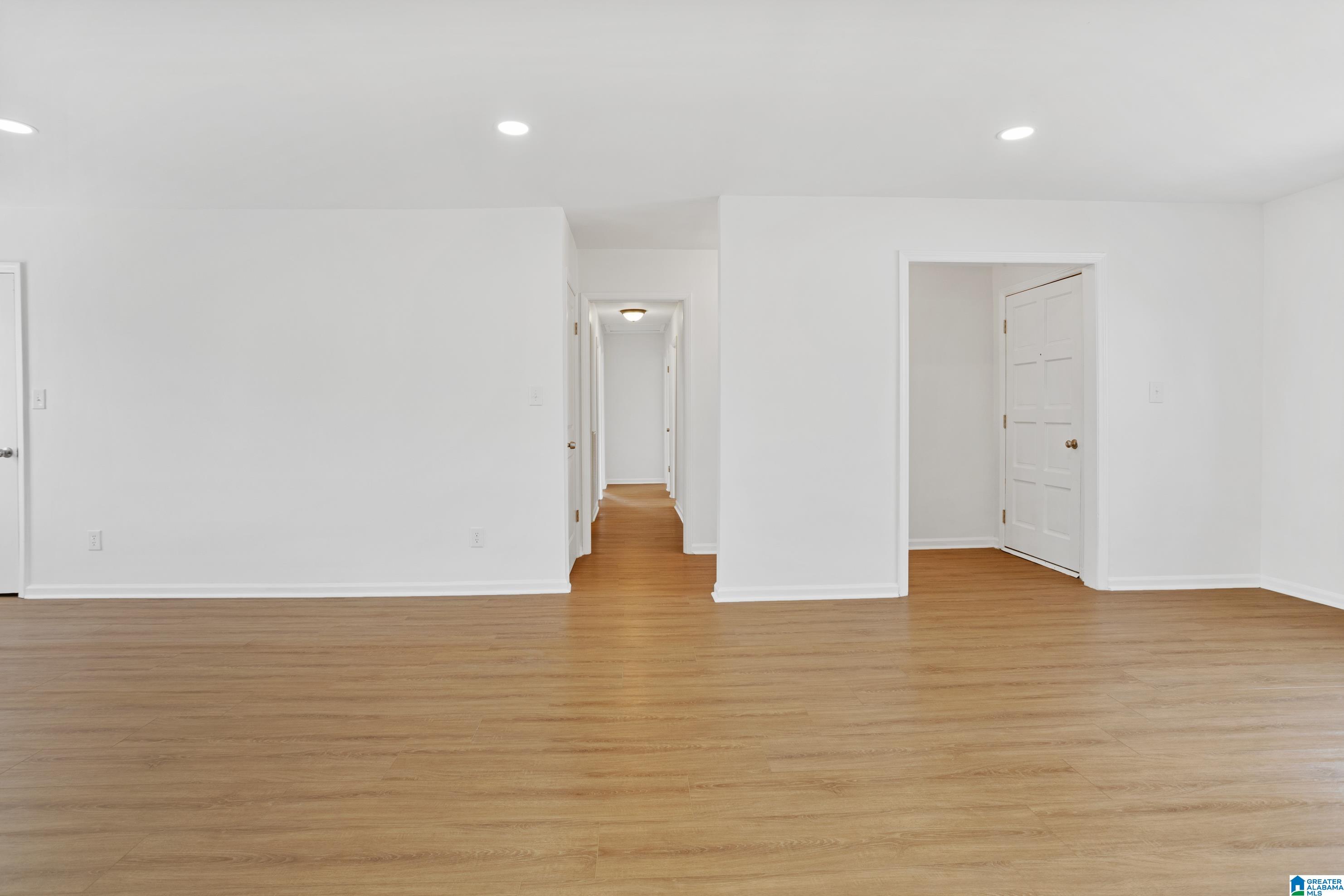 4835 Caldwell Mill Road Birmingham, AL 35242 - Photo 3 of 33 Gallery Image 3