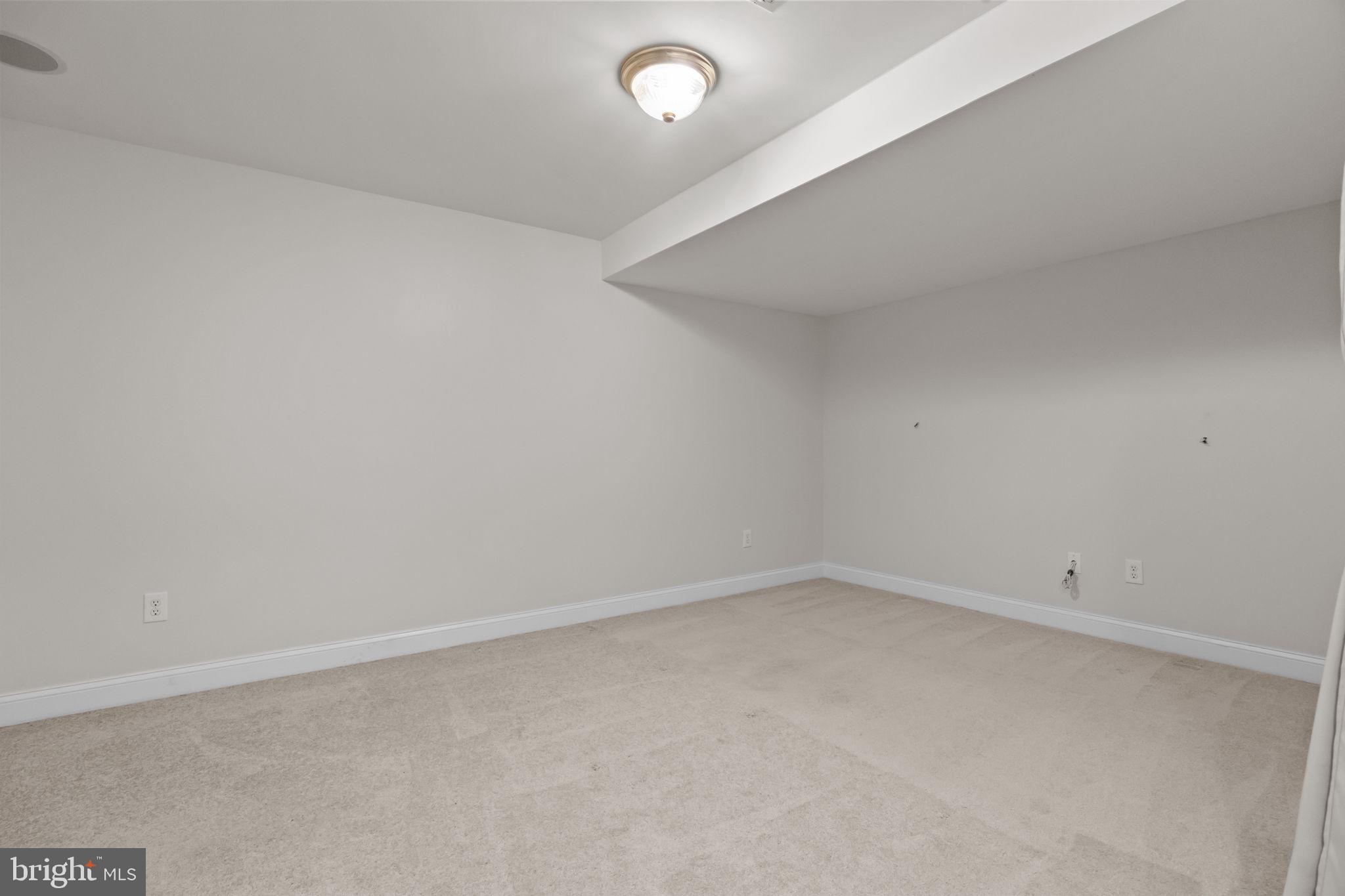 3541 Reading Way Huntingdon Valley, PA 19006 - Photo 47 of 54 a view of room