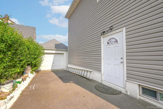 $849,000 | 164 Biltmore Avenue, Elmont, NY 11003