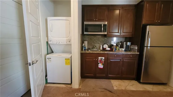 $1,900 | 12349 Rodeo Drive, Unit B, Rancho Cucamonga, CA 91739