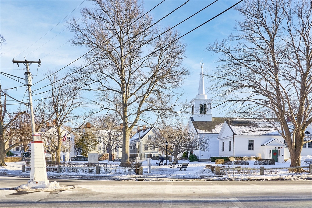 1 Dock Square Rockport, MA 01966 - Photo 34 of 34 a outdoor space with lots of white buildings